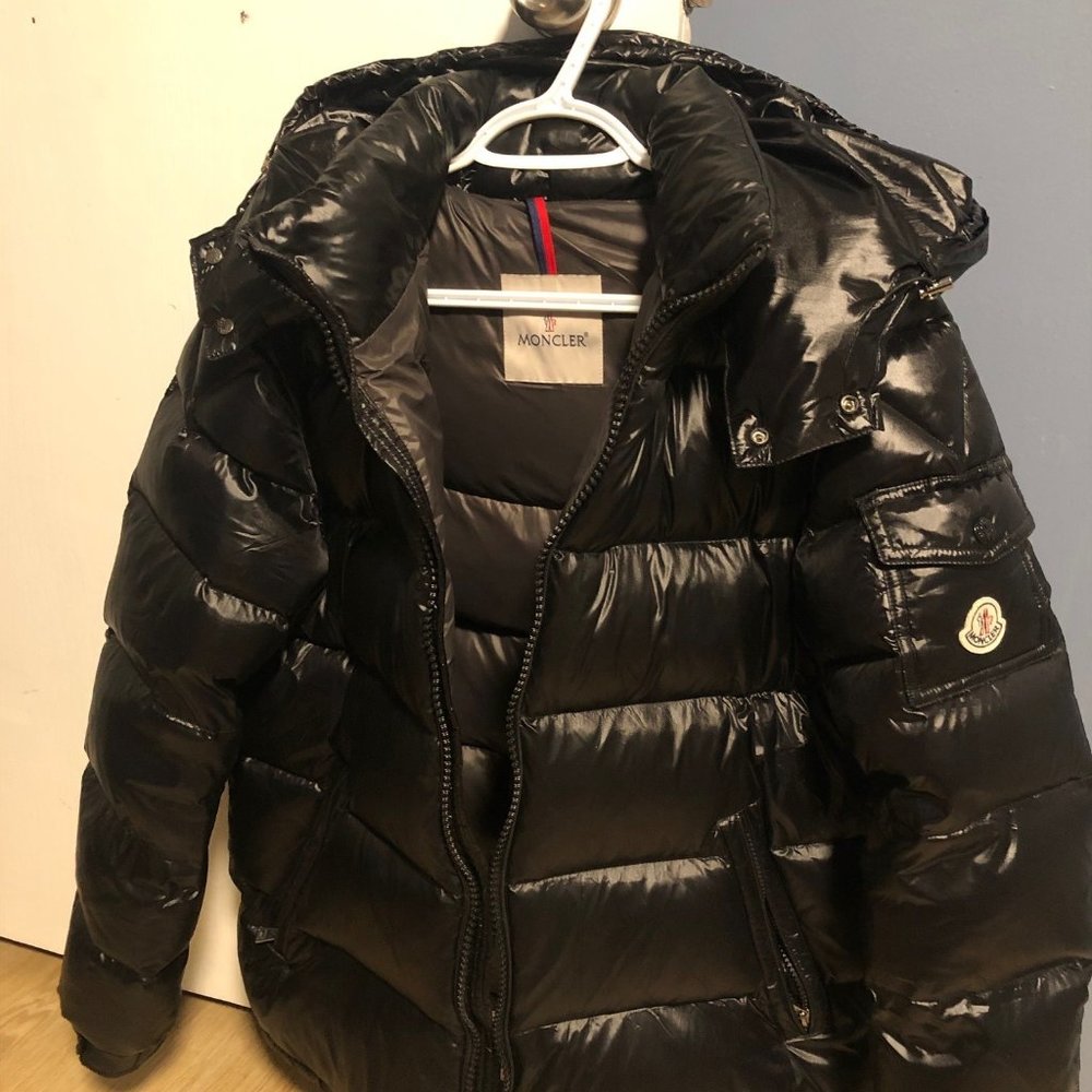 Moncler Maya Size 3 Black